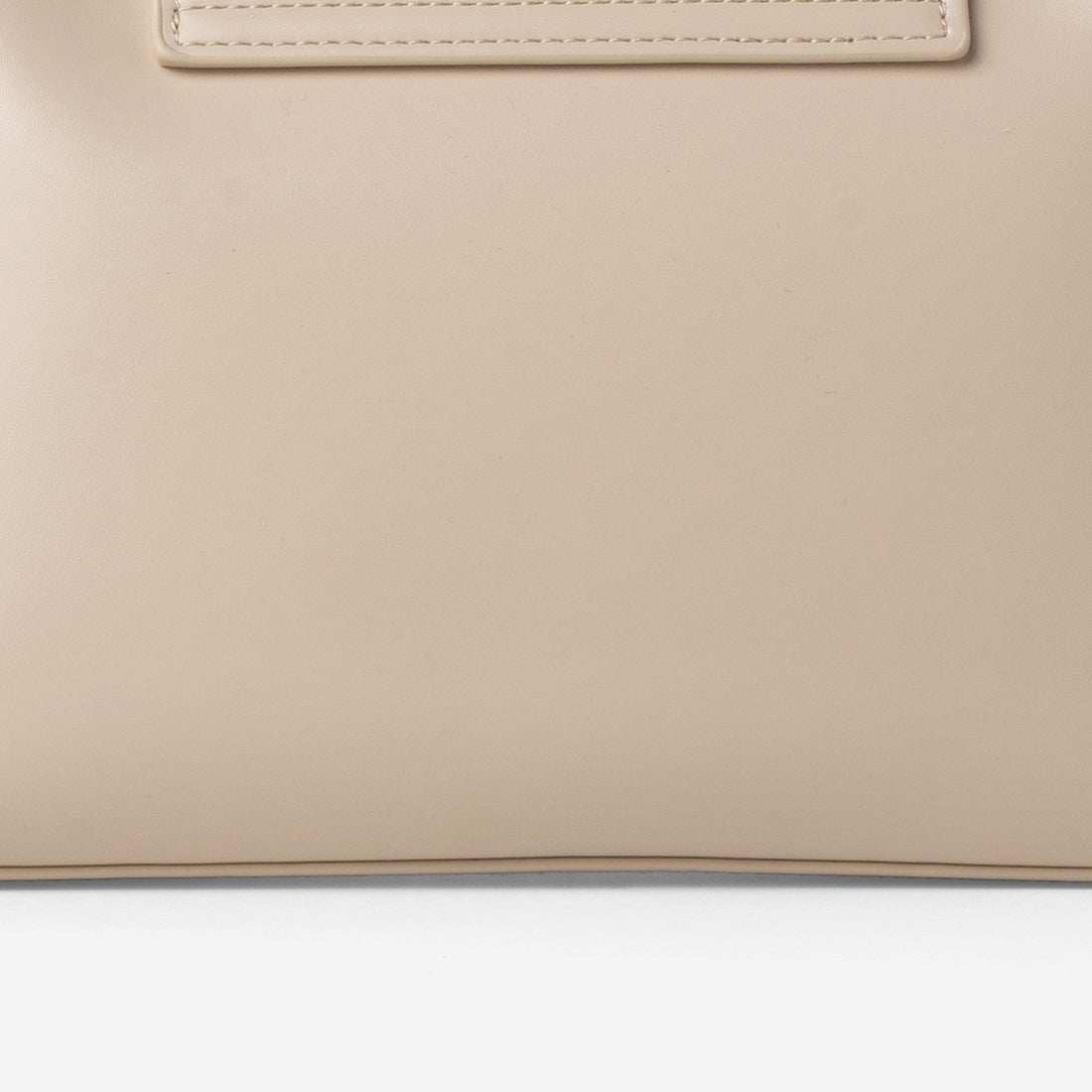 Latte Beige-text