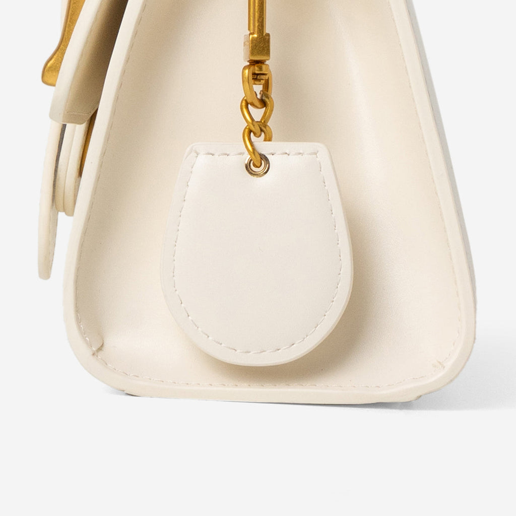 Eggshell White-text