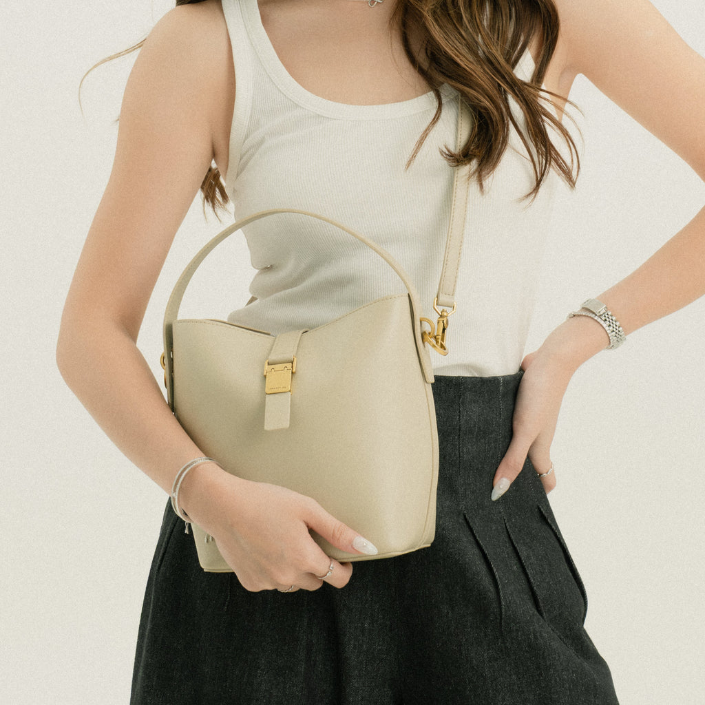 Eggshell White